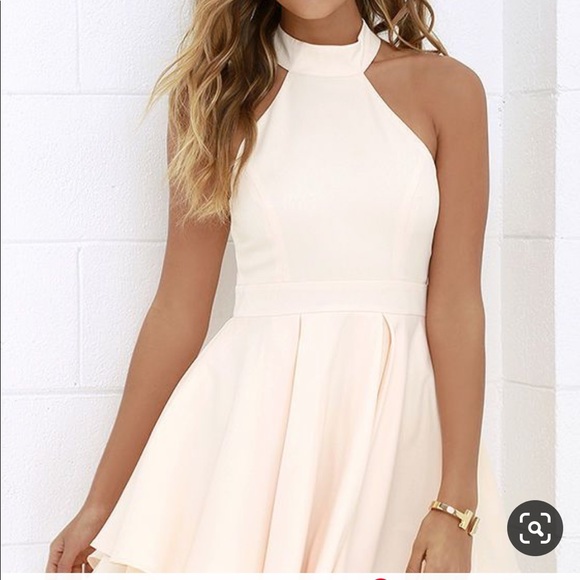 Lulus Dresses & Skirts - NEW lulus peach dress